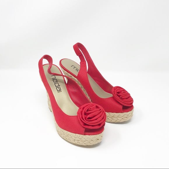 red wedge sandals size 6